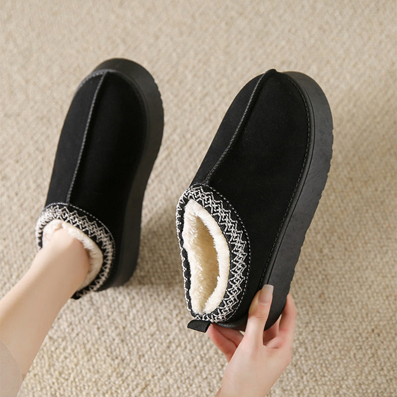 Women’s Snow Boots - Thermal woolly Fur Lined - UGG Style -Baotou Plush Half Slippers- Non Slip warm slippers - Winter Boots Ladies Fleece Warm Thick Bottom Shoes - Bigger Sole water resistant - Invisible Height increasing sole - Thermal boots - Trainers