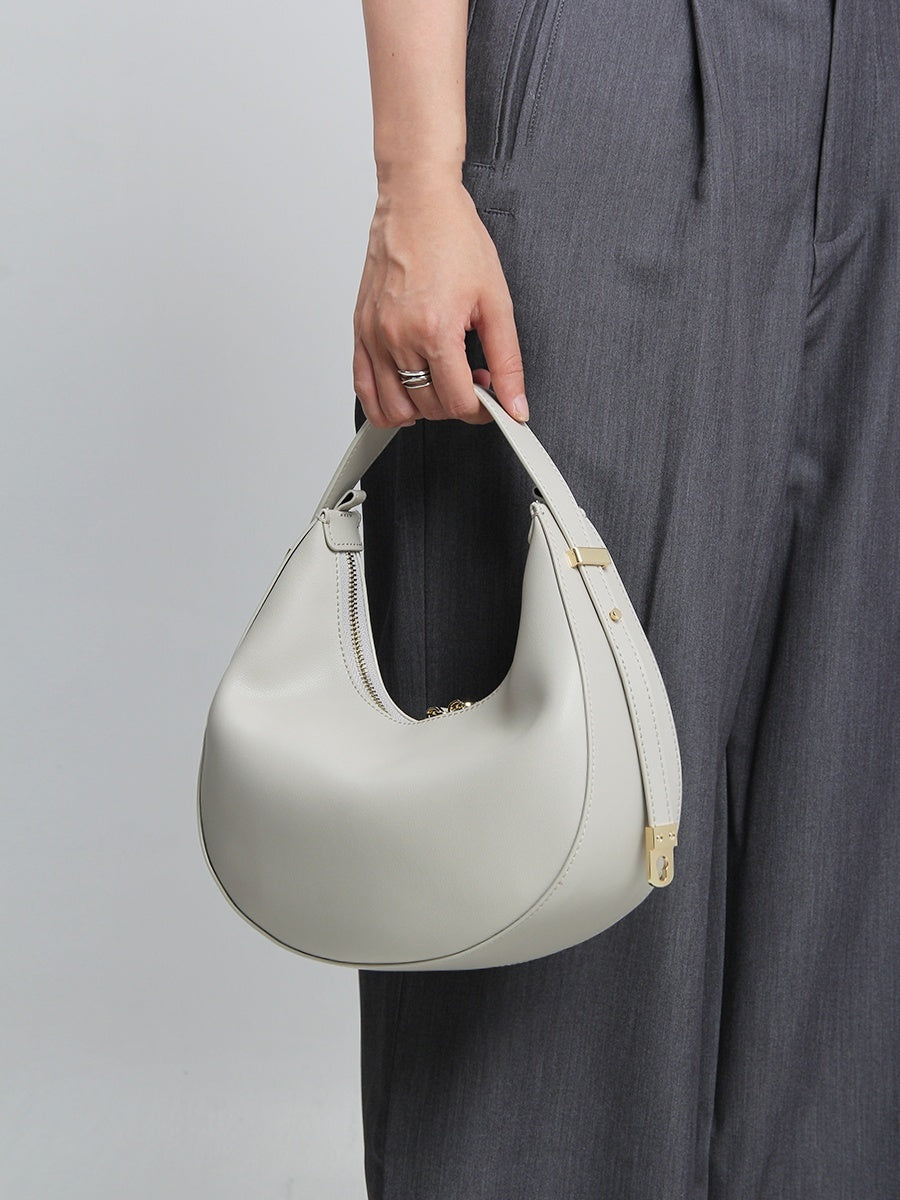 Genuine Leather White Half Moon Crescent Shoulder Messenger Hobo Tote Clutch Bag - Trending Fashion designer bag - Free UK USA deliveries 🚚 available please DM